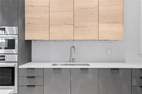 $550,000 | 6 Ellsworth Terrace, Pittsburgh, PA 15213