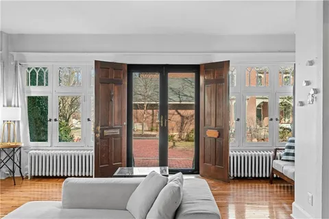 $550,000 | 6 Ellsworth Terrace, Pittsburgh, PA 15213