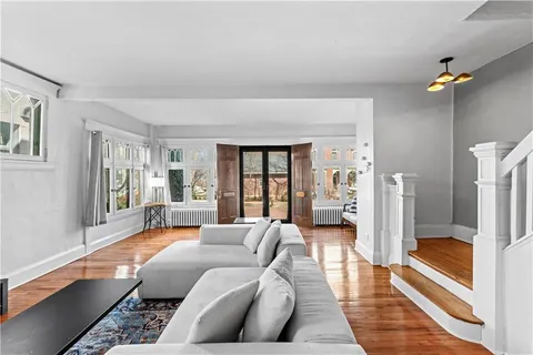 $550,000 | 6 Ellsworth Terrace, Pittsburgh, PA 15213