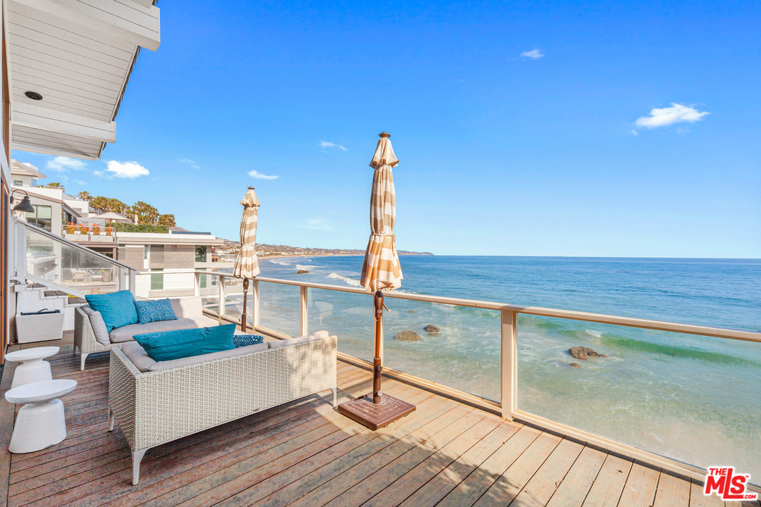 31508 Victoria Point Road Malibu, CA 90265 - Photo 12 of 52