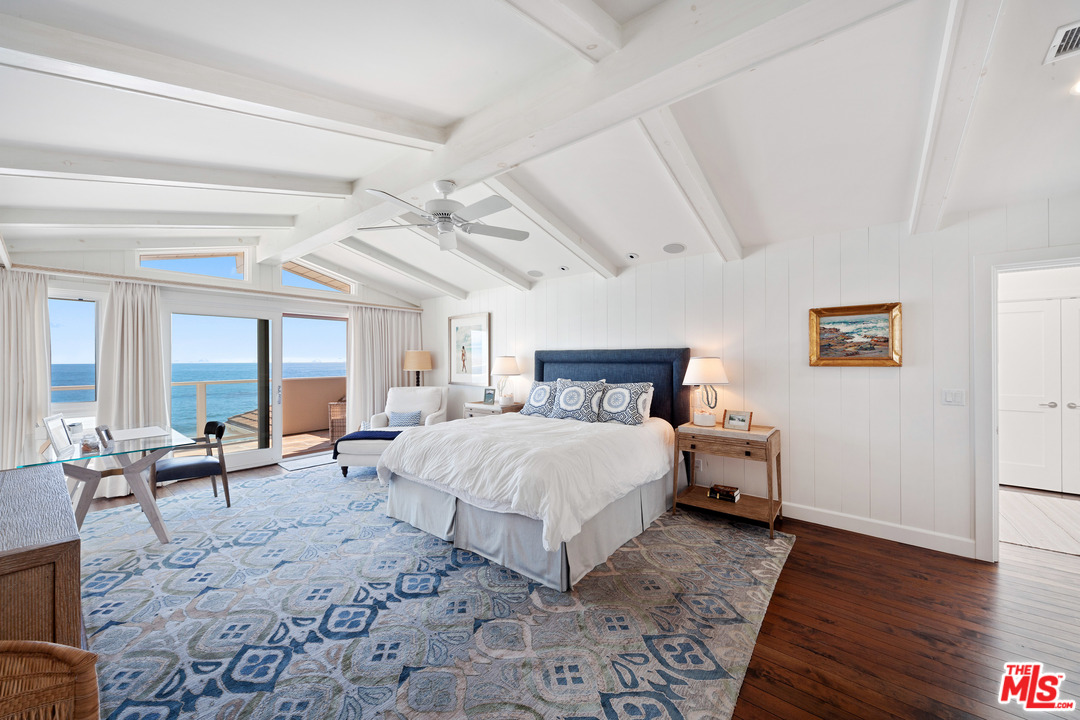 31508 Victoria Point Road Malibu, CA 90265 - Photo 17 of 52