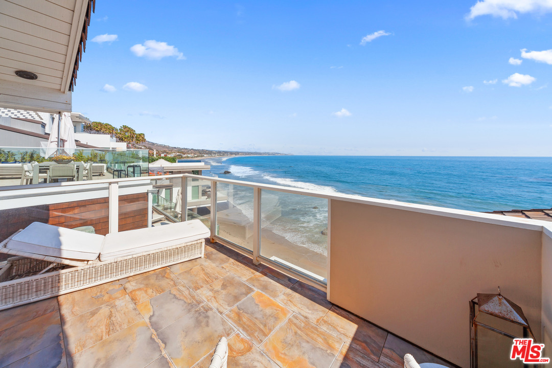 31508 Victoria Point Road Malibu, CA 90265 - Photo 19 of 52