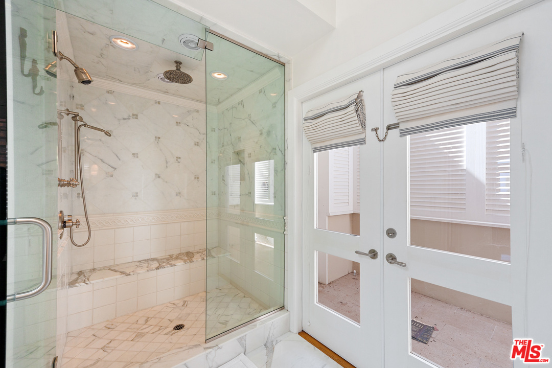 31508 Victoria Point Road Malibu, CA 90265 - Photo 23 of 52