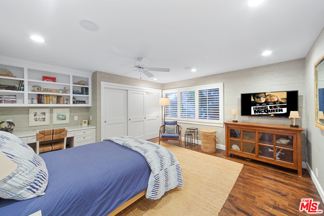 31508 Victoria Point Road Malibu, CA 90265 - Photo 25 of 52