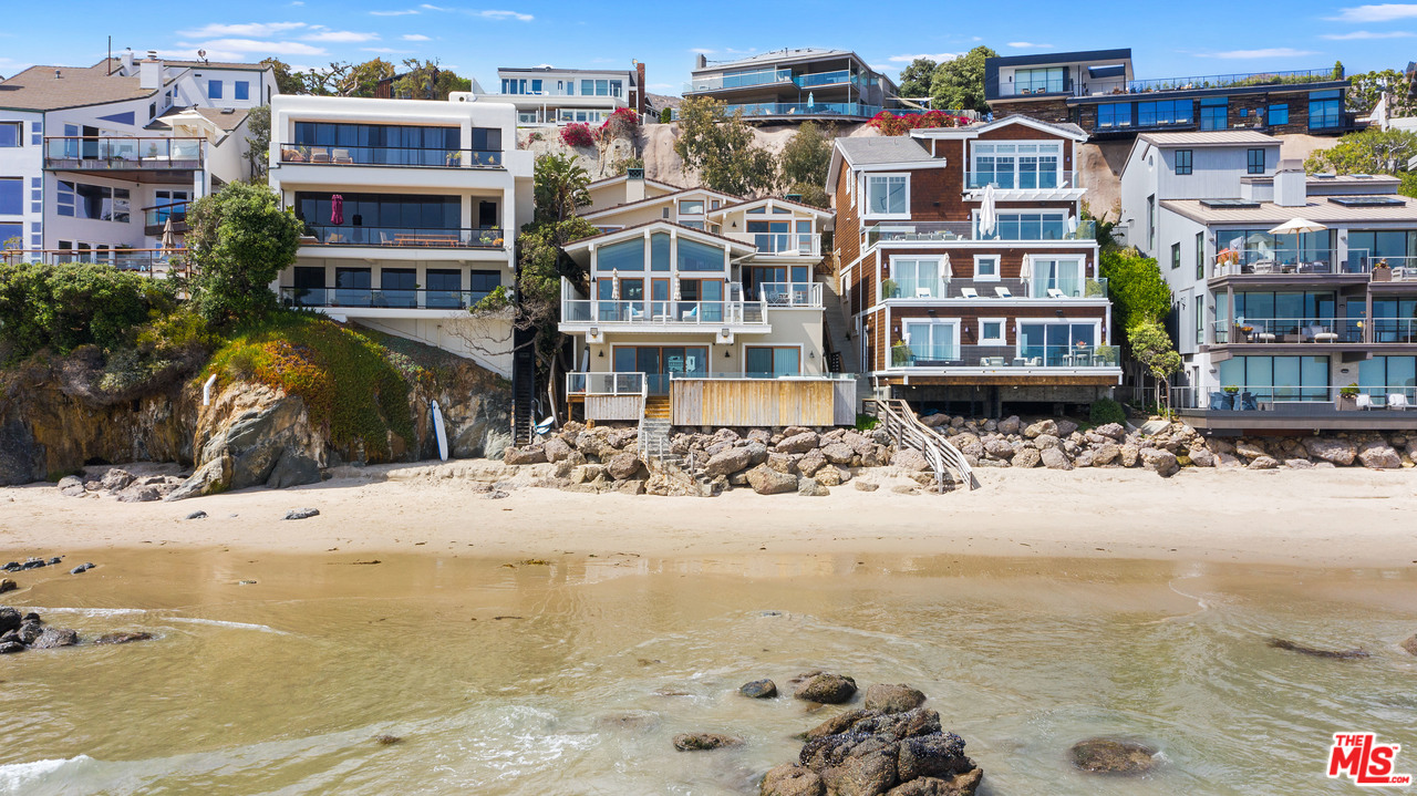 31508 Victoria Point Road Malibu, CA 90265 - Photo 4 of 52
