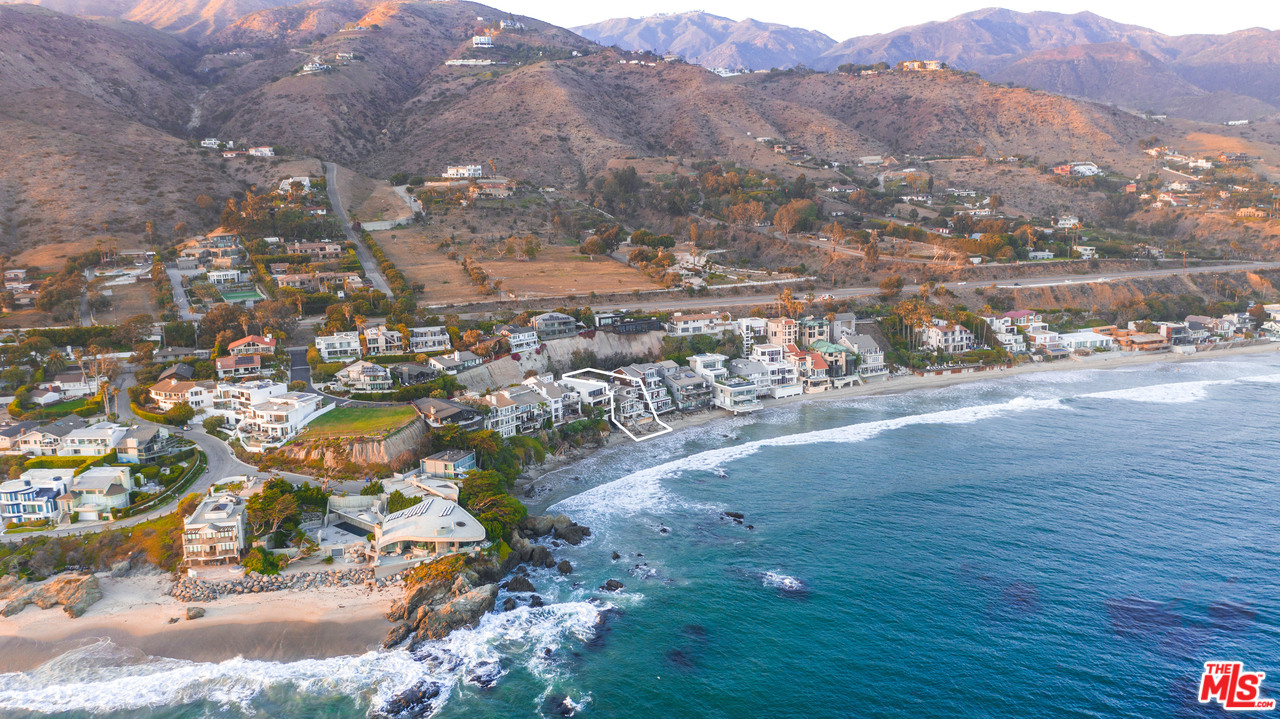 31508 Victoria Point Road Malibu, CA 90265 - Photo 45 of 52