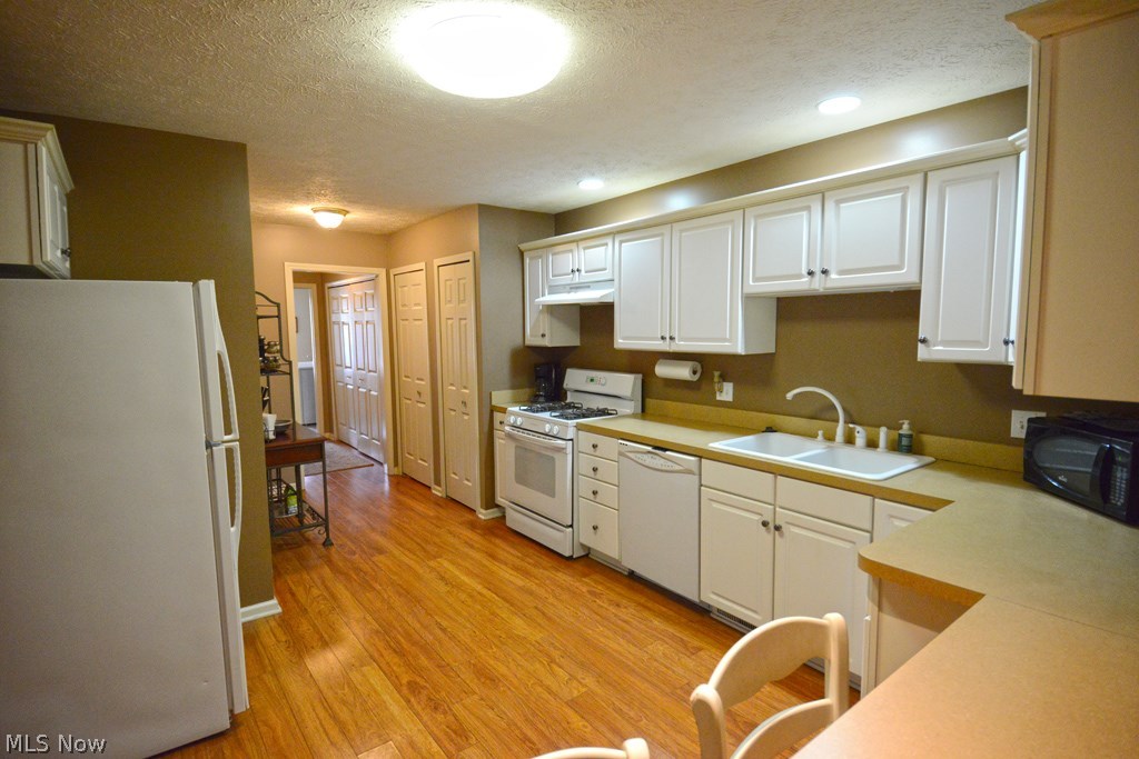 4164 Castle Ridge Akron, OH 44321 - Photo 11 of 35 Gallery Image 11