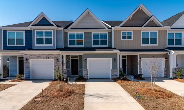 $314,990 | 422 Duskywing Drive, Goose Creek, SC 29445