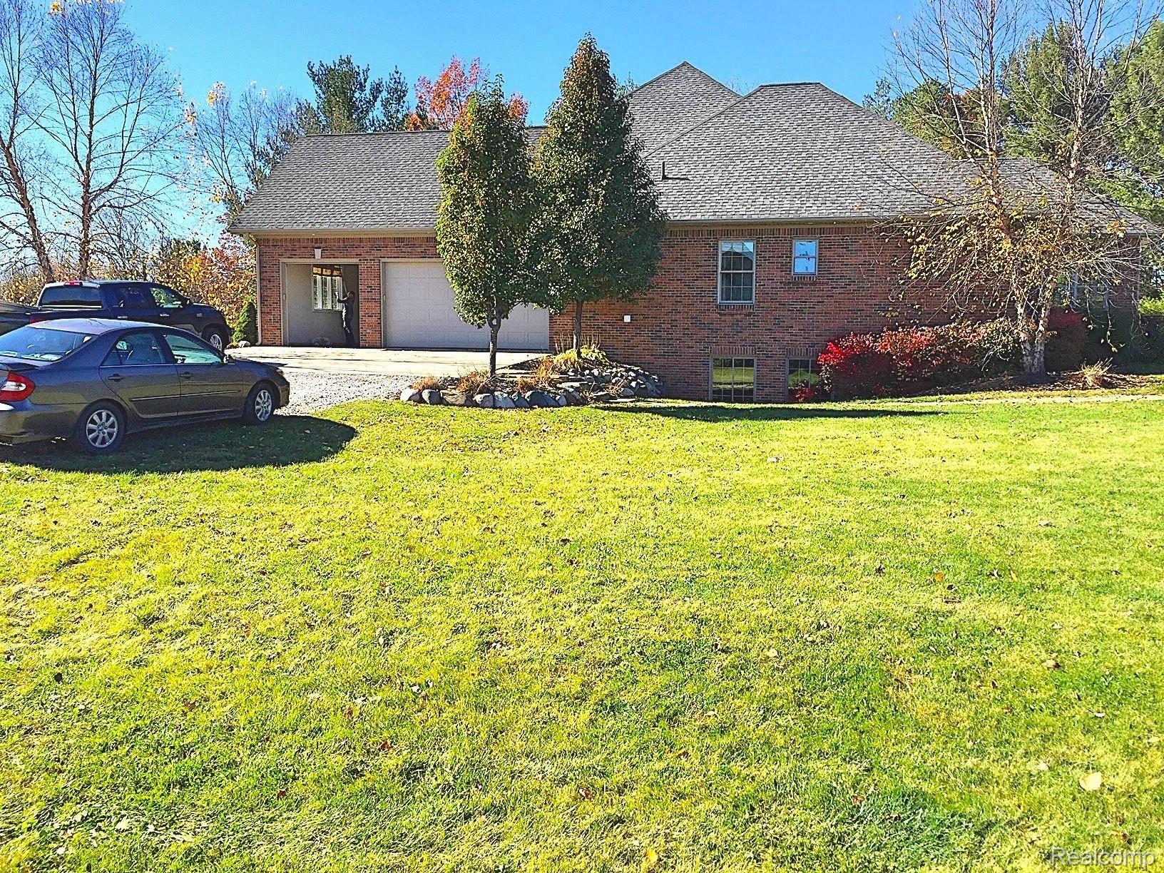 6654 Rattle Run Road St. Clair, MI 48079 - Photo 4 of 55 IMG_2210.jpg