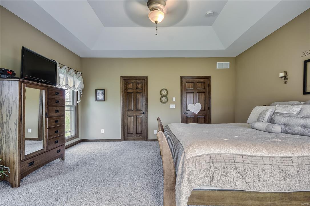 8649 Pin Oak Road Edwardsville, IL 62025 - Photo 40 of 78 Gallery Image 40