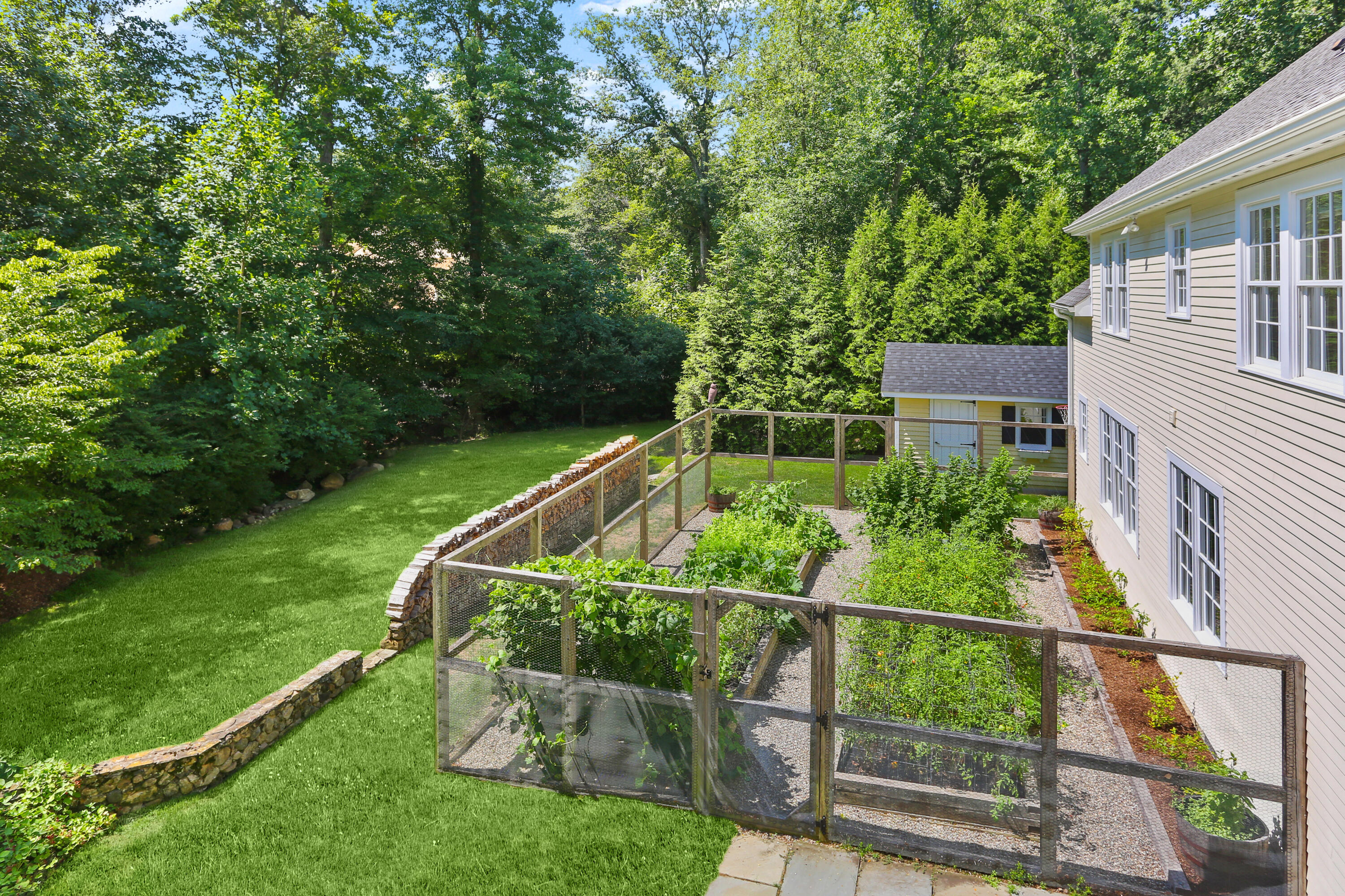 42 Maywood Road Darien, CT 06820 - Photo 34 of 39 34