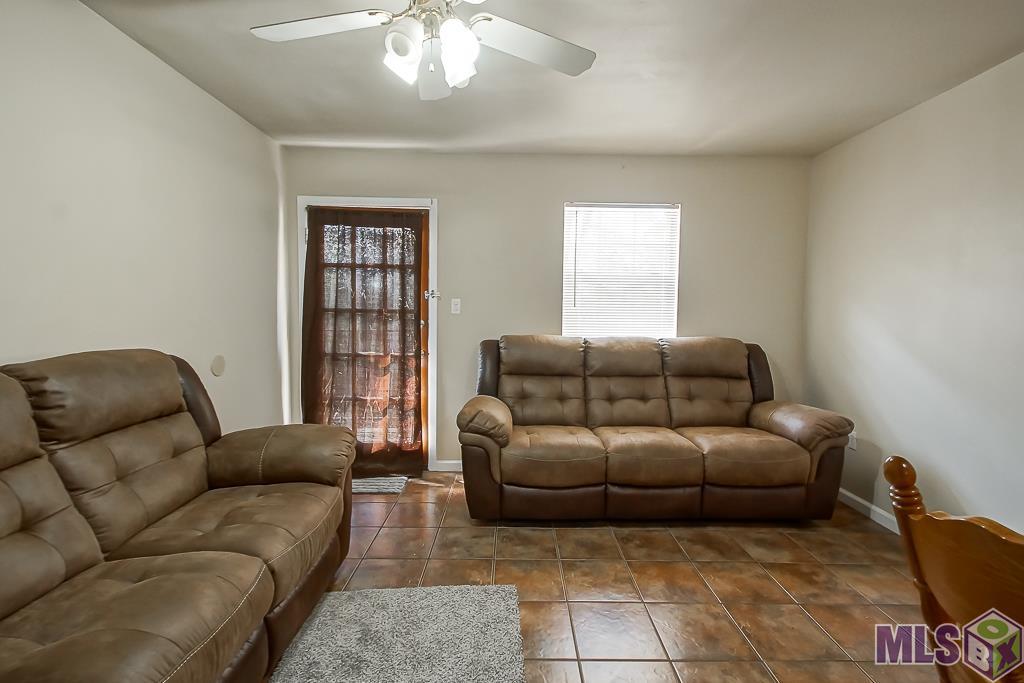 2116 Fairchild Street Baton Rouge, LA 70807 - Photo 12 of 32