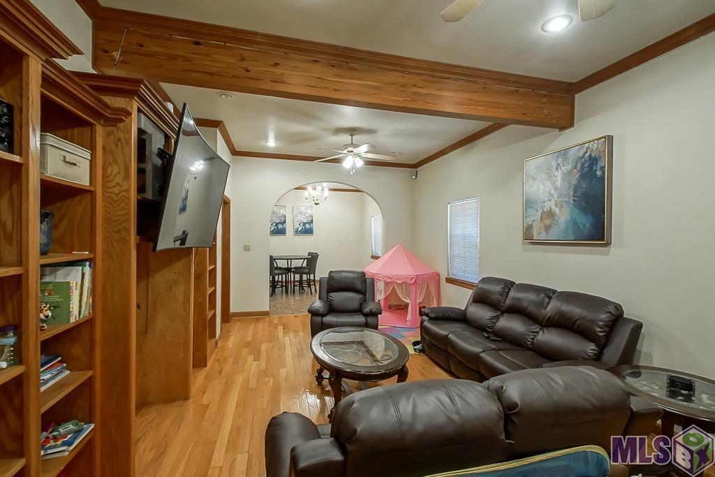2116 Fairchild Street Baton Rouge, LA 70807 - Photo 6 of 32