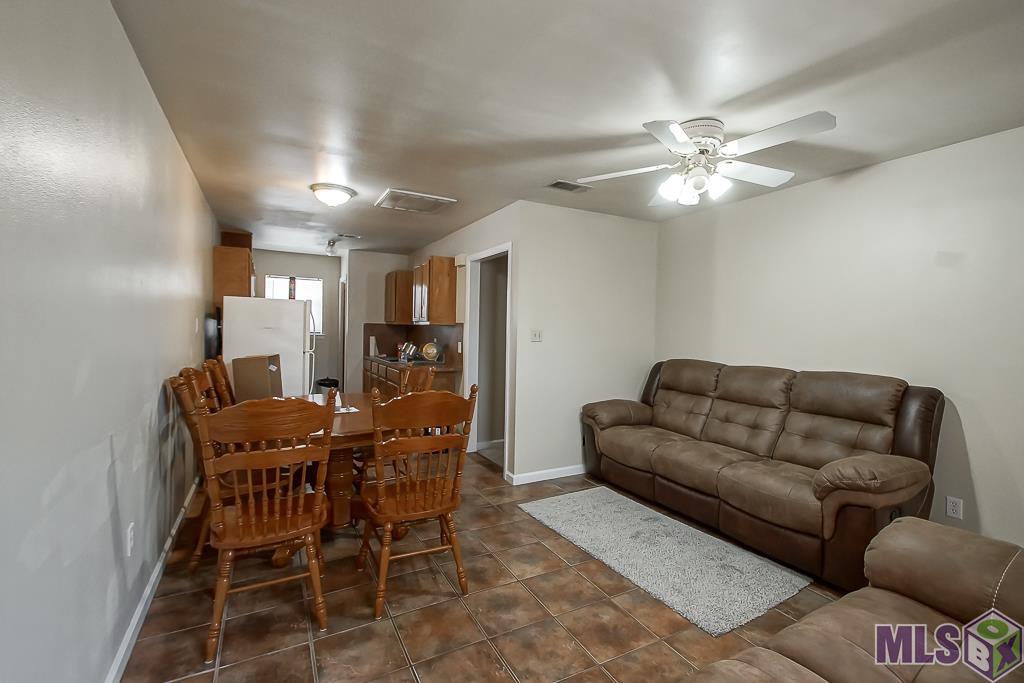 2116 Fairchild Street Baton Rouge, LA 70807 - Photo 8 of 32