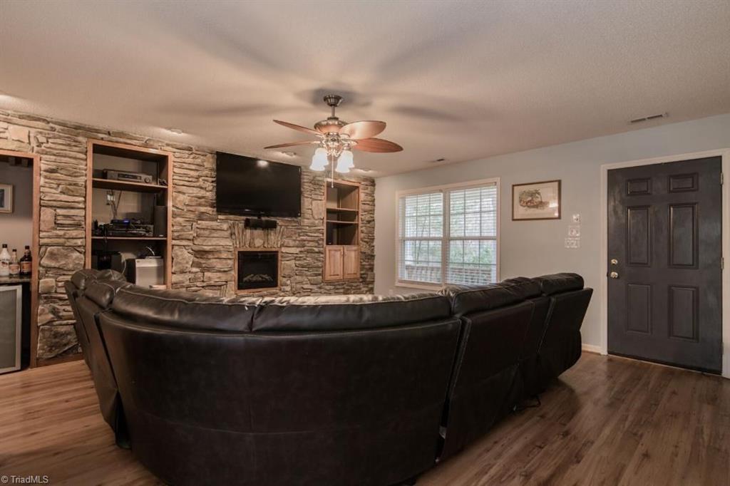 341 Simerson Road Lexington, NC 27295 - Photo 4 of 29 Gallery Image 4