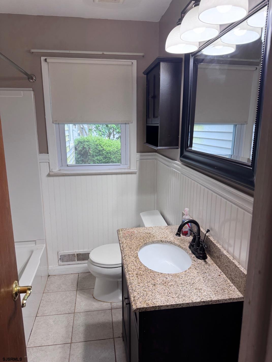 14 Colwick Drive Somers Point, NJ 08244 - Photo 11 of 18