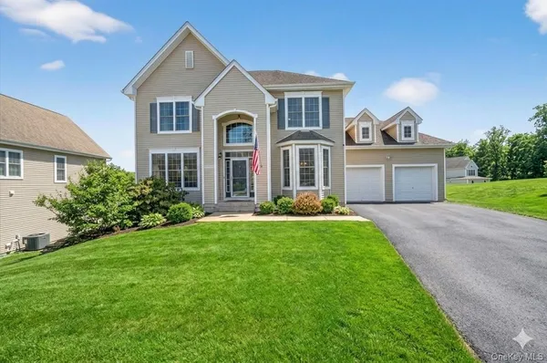 $739,000 | 3 Moorefield Circle, Highland Mills, NY 10930