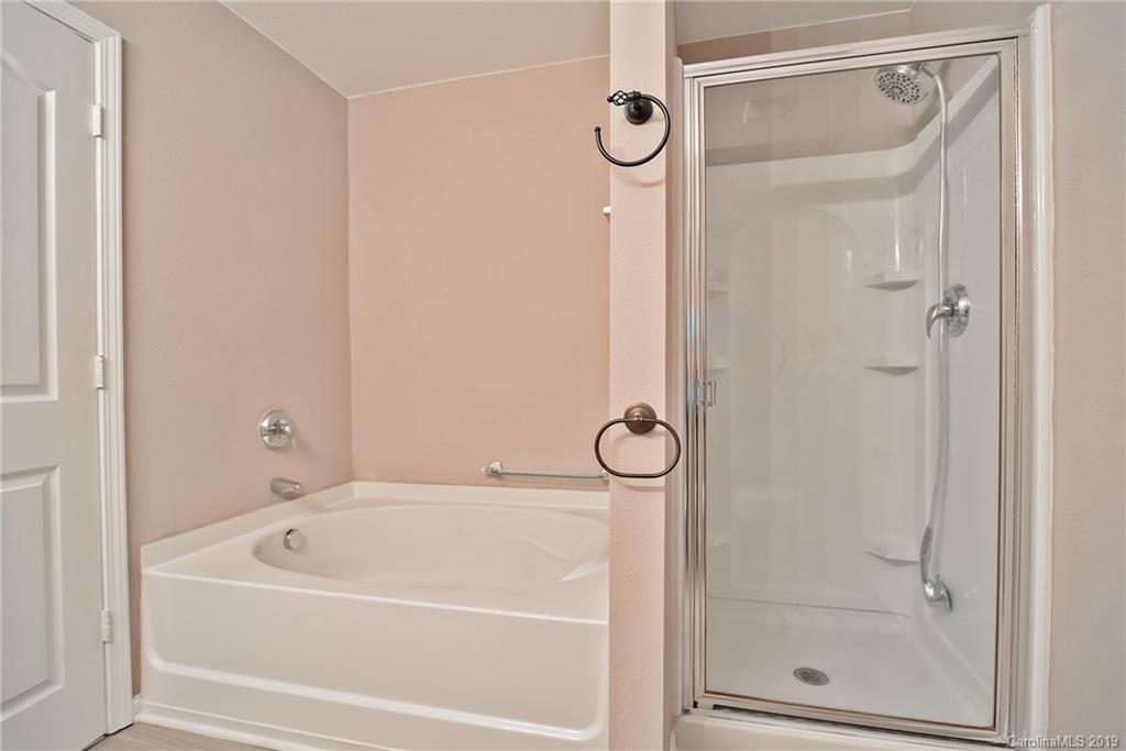 5200 Raspberry Knoll Drive Charlotte, NC 28208 - Photo 20 of 34 Gallery Image 20