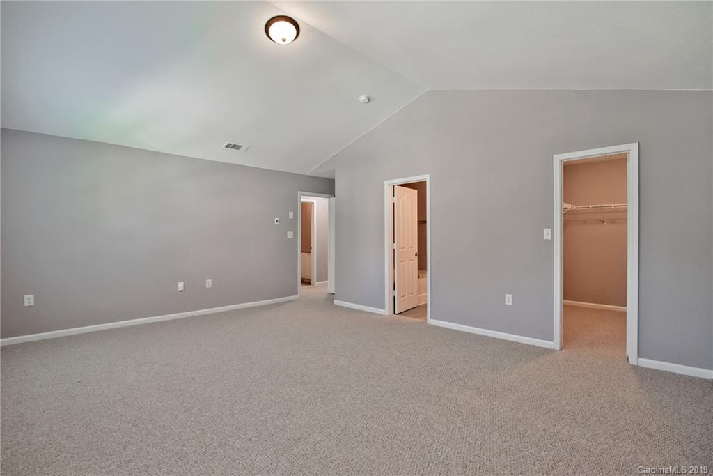 5200 Raspberry Knoll Drive Charlotte, NC 28208 - Photo 23 of 34 Gallery Image 23