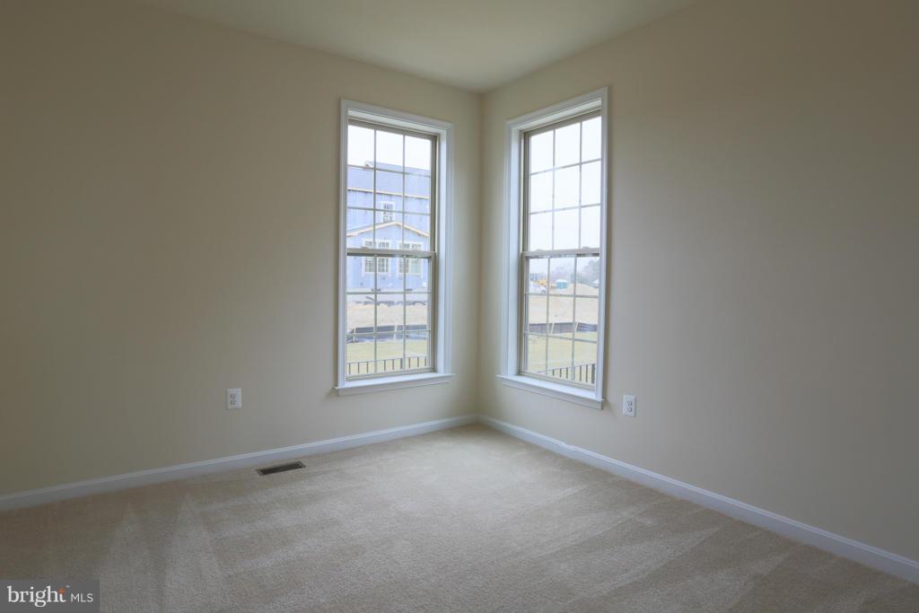 9417 Cross Road Perry Hall, MD 21128 - Photo 14 of 30 Interior (General)