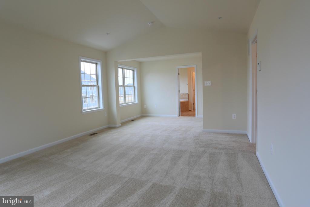 9417 Cross Road Perry Hall, MD 21128 - Photo 22 of 30 Bedroom (Master)