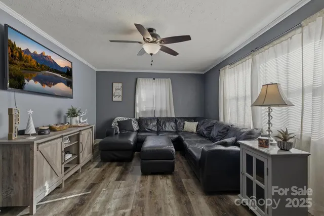 $299,900 | 102 Page Street, Morganton, NC 28655