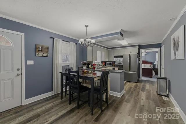 $299,900 | 102 Page Street, Morganton, NC 28655