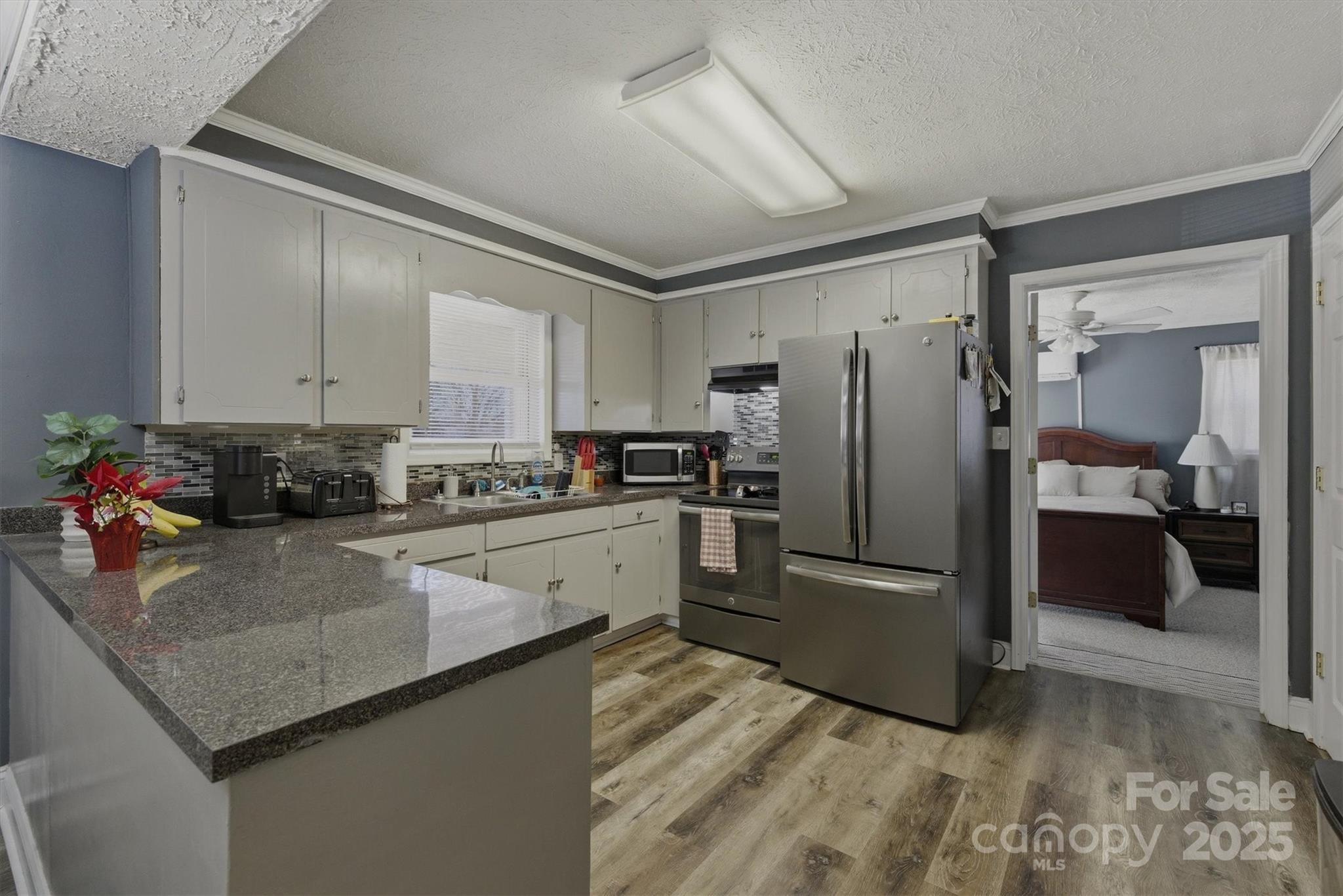 102 Page Street Morganton, NC 28655 - Photo 10 of 23