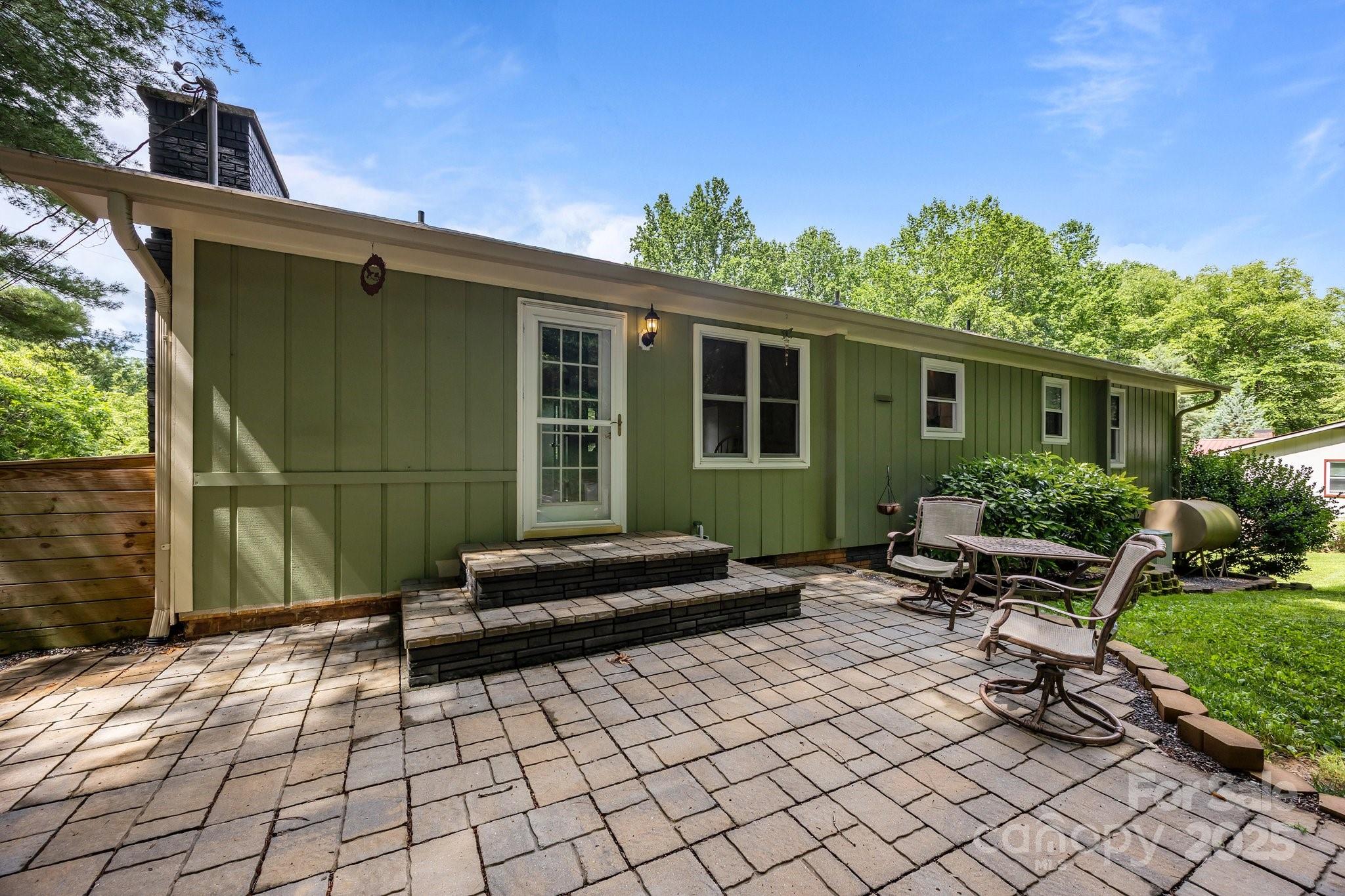 64 Christopher Lane Sylva, NC 28779 - Photo 8 of 31