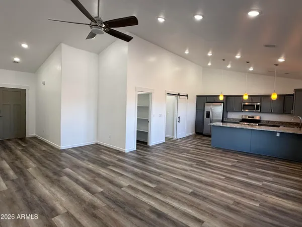 $424,999 | 1030 Hillshire Drive, Taylor, AZ 85939