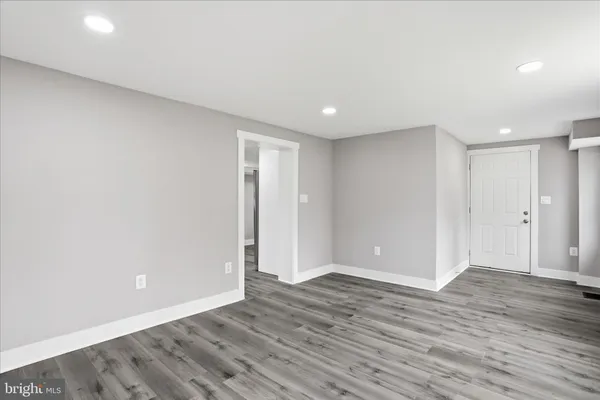 $3,200 | 11713 Ernstville Road, Big Pool, MD 21711