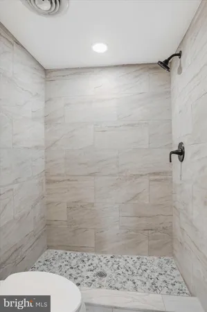 $3,200 | 11713 Ernstville Road, Big Pool, MD 21711