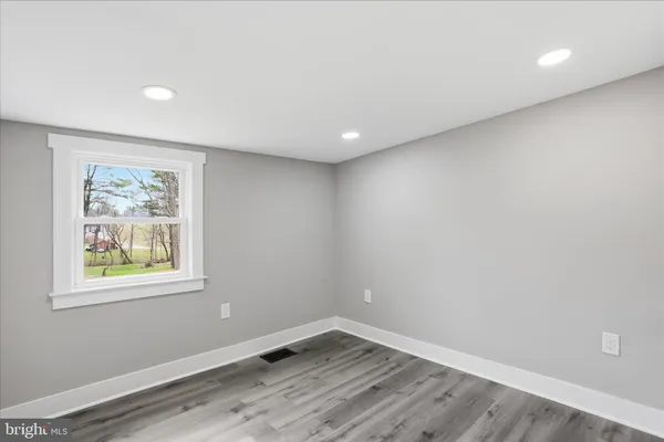 $3,200 | 11713 Ernstville Road, Big Pool, MD 21711