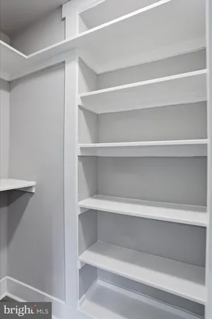 $3,200 | 11713 Ernstville Road, Big Pool, MD 21711