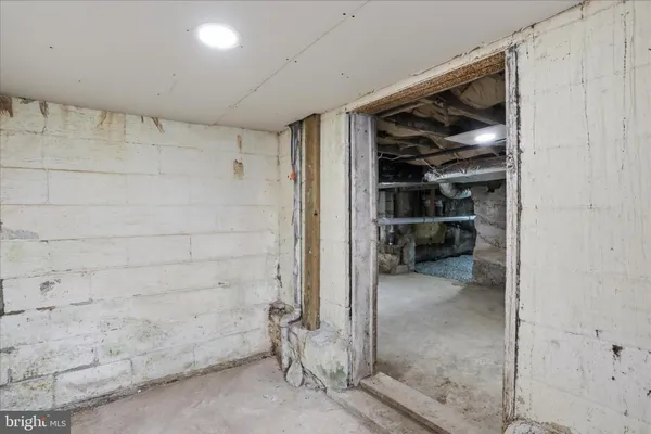 $3,200 | 11713 Ernstville Road, Big Pool, MD 21711