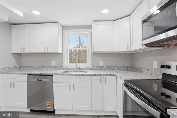 $3,200 | 11713 Ernstville Road, Big Pool, MD 21711