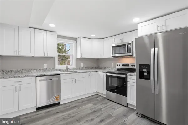 $3,200 | 11713 Ernstville Road, Big Pool, MD 21711