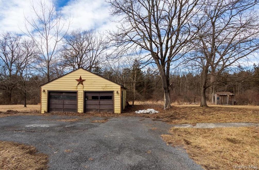 2925 Old Kings Road Catskill, NY 12414 - Photo 30 of 32