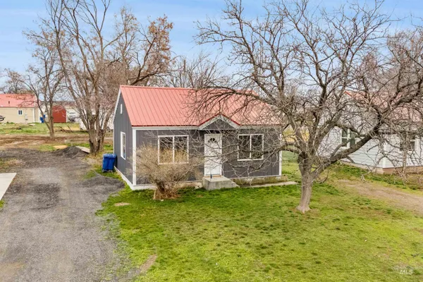 $194,900 | 406 W Avenue East, Jerome, ID 83338