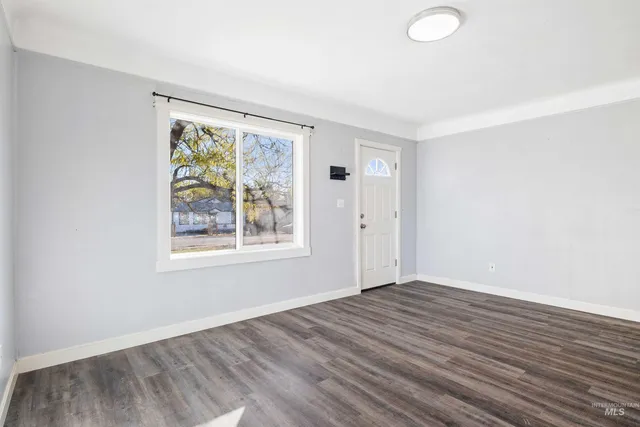 $189,900 | 406 W Avenue East, Jerome, ID 83338