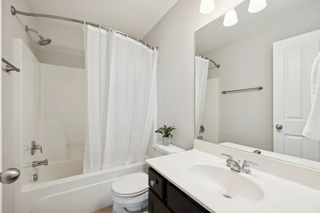 $449,900 | 1042 Hemlock Drive, Spring Hill, TN 37174