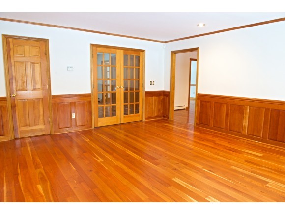80 Summit Street Burlington, VT 05401 - Photo 14 of 31