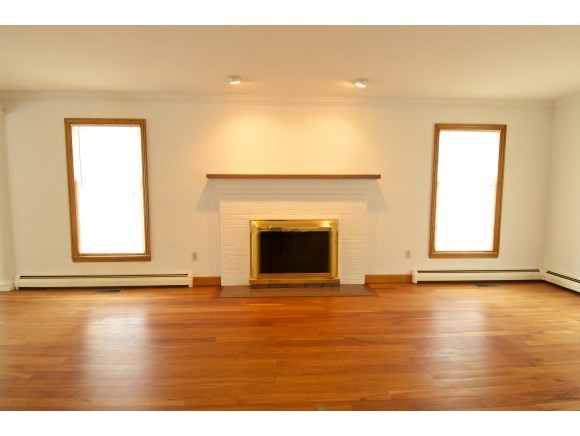 80 Summit Street Burlington, VT 05401 - Photo 9 of 31