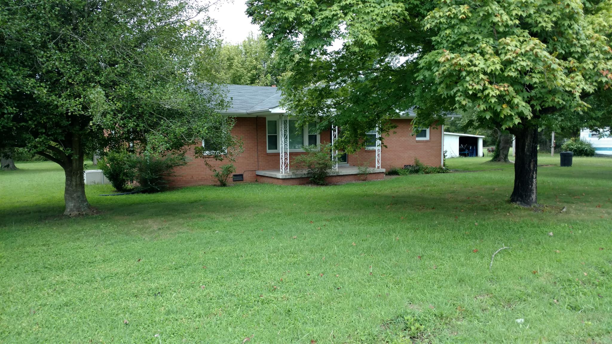 824 Butts Road Clarksville, TN 37042 - Photo 1 of 1 Gallery Image 1