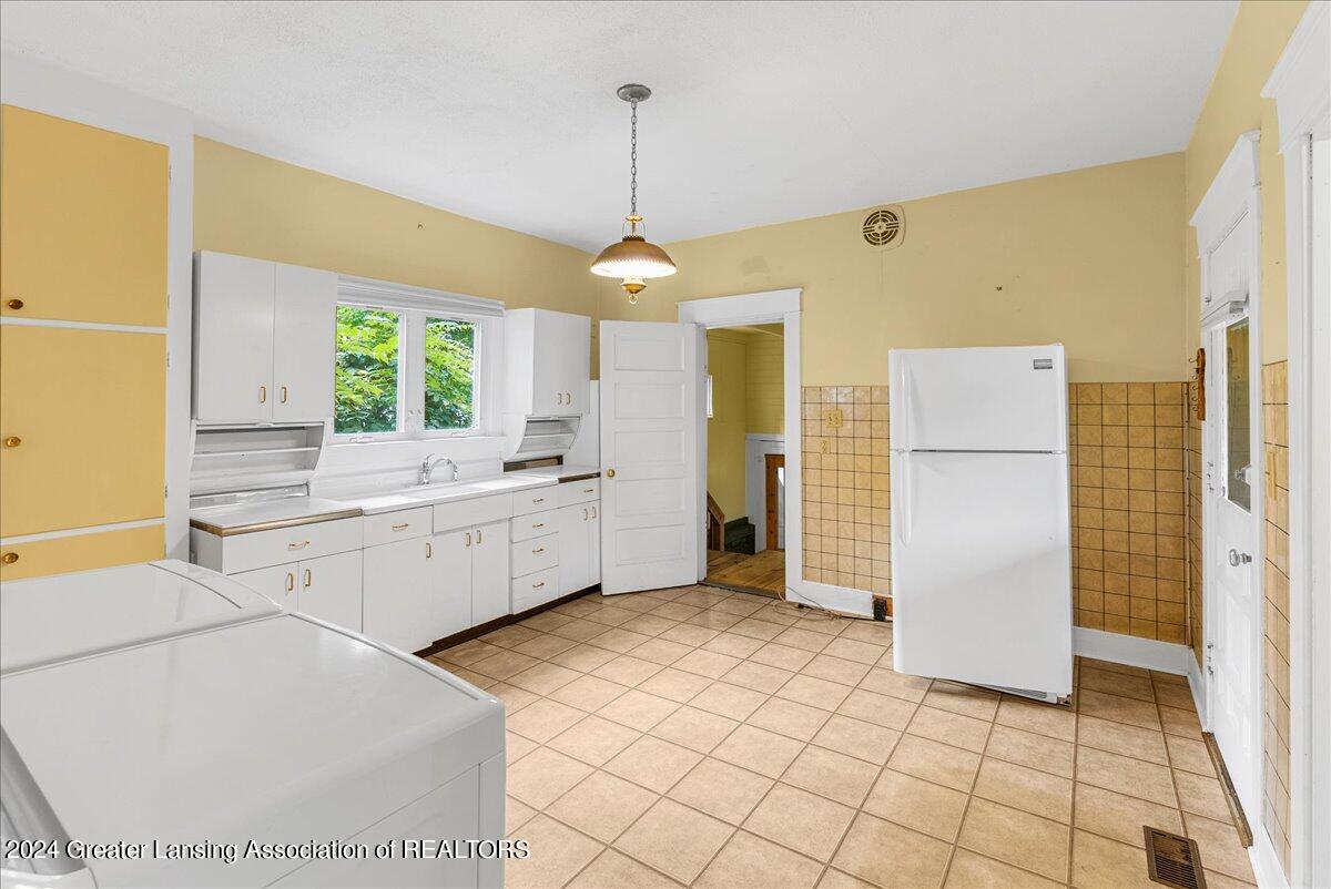 408 South Cochran Road Charlotte, MI 48813 - Photo 24 of 56 36-Media Jett - 36