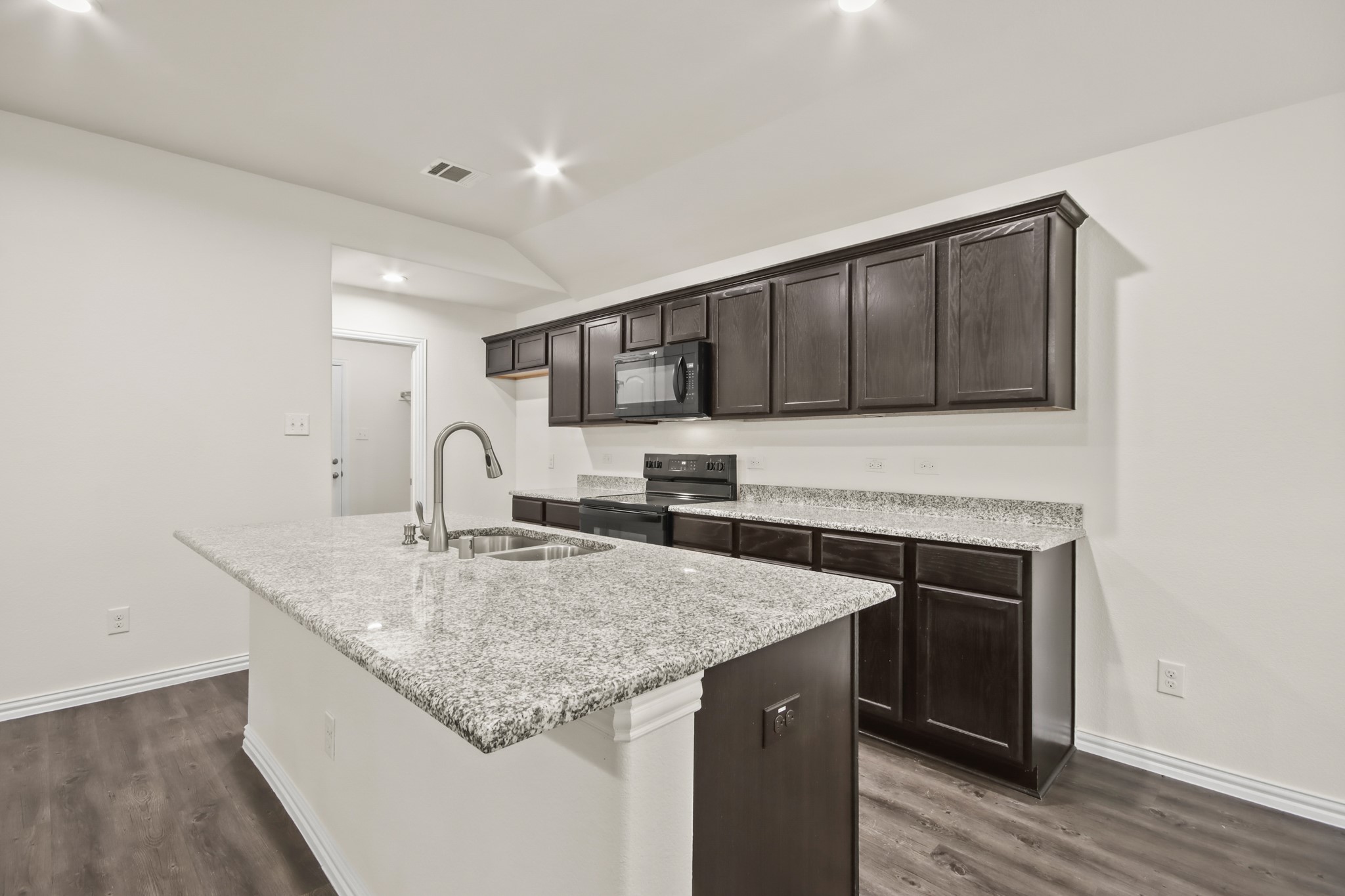 326 County Road 3558 Cleveland, TX 77327 - Photo 8 of 26