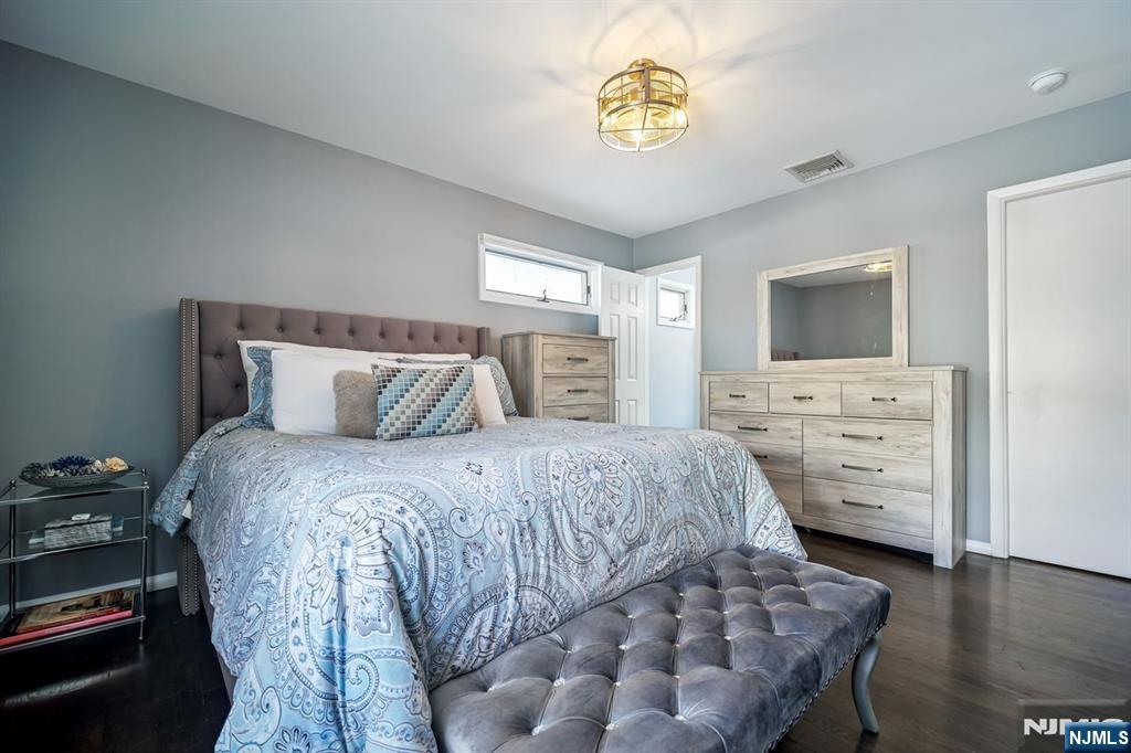 16 Windsor Drive Park Ridge, NJ 07656 - Photo 24 of 36