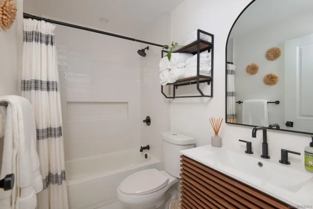 $1,295,000 | 8419 Menkar Road, San Diego, CA 92126