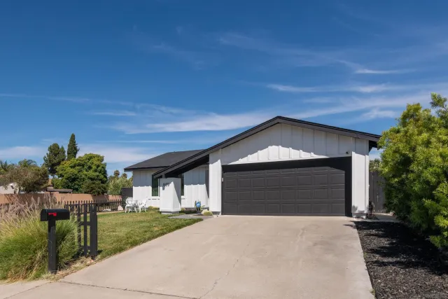 $1,295,000 | 8419 Menkar Road, San Diego, CA 92126