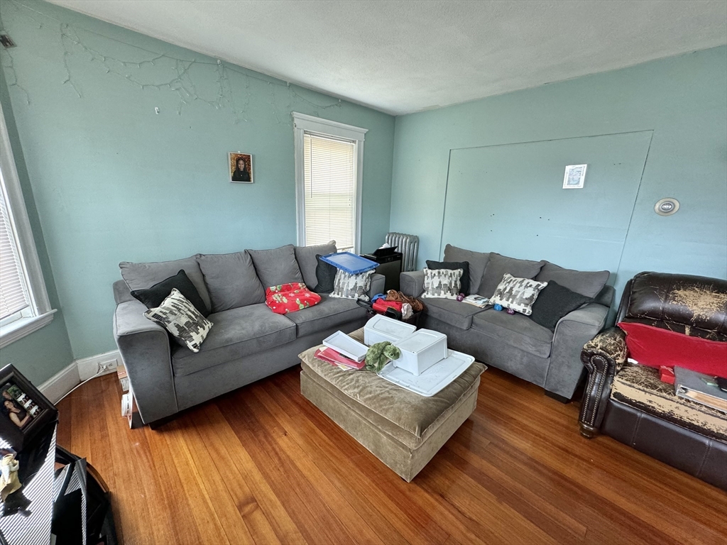 24 Olcott Street, Unit 1 Watertown, MA 02472 - Photo 4 of 19